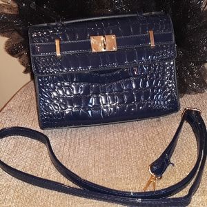 👛Deep Blue Purse w/4 compartments & strap